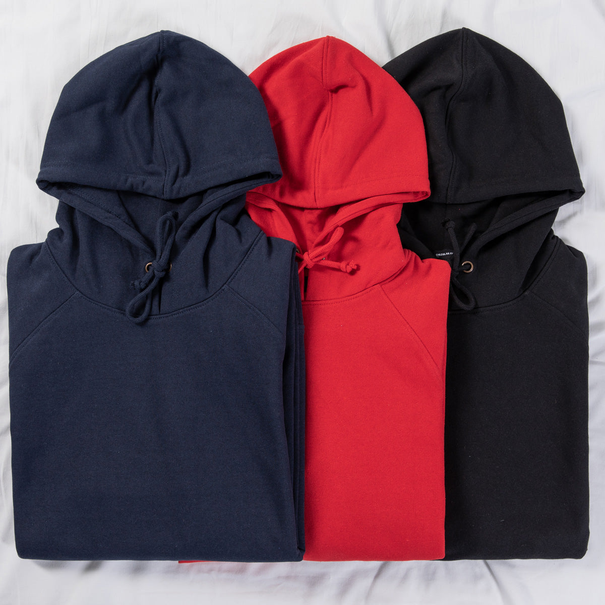 frauen-sutton-recycled-baumwolle-polyester-hoodie-20 marine-zoom-in