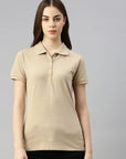 frauen-stacy-bio-fairtrade-polo-shirt-brilliant-hues-amande-front