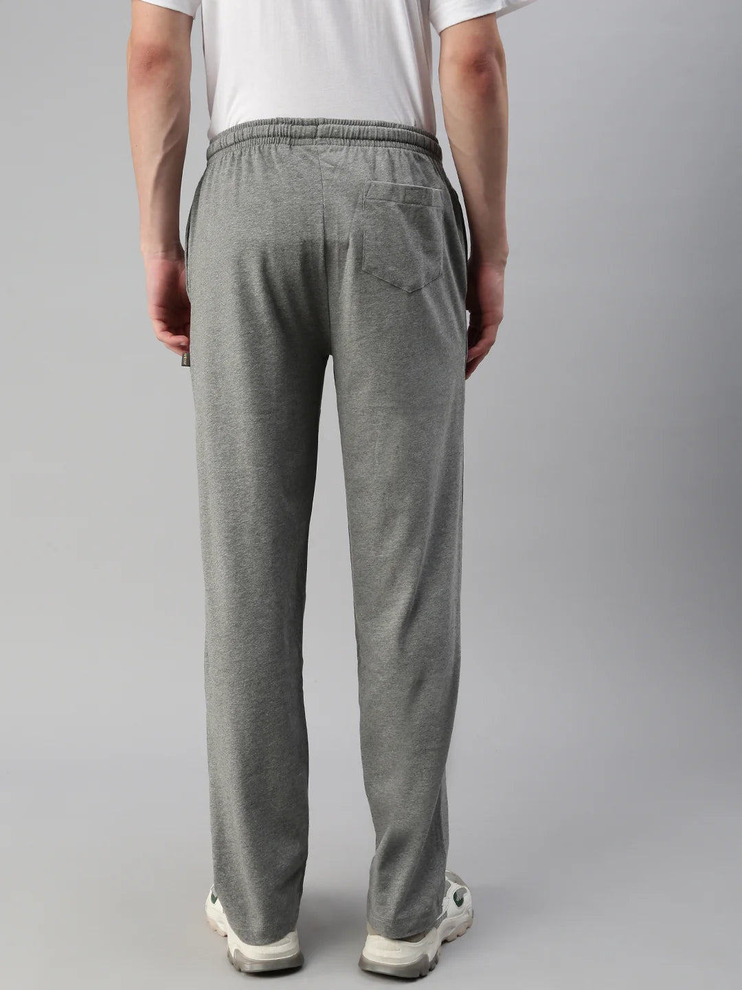unisex-denver-baumwolle-polyester-sweatpants-marine-back-Zoomin